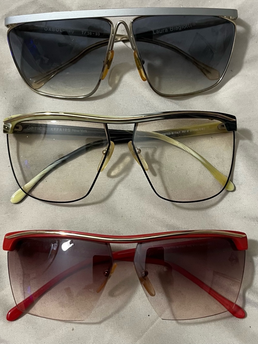 Vintage Women's Shield Sunglasses - Black Gradient